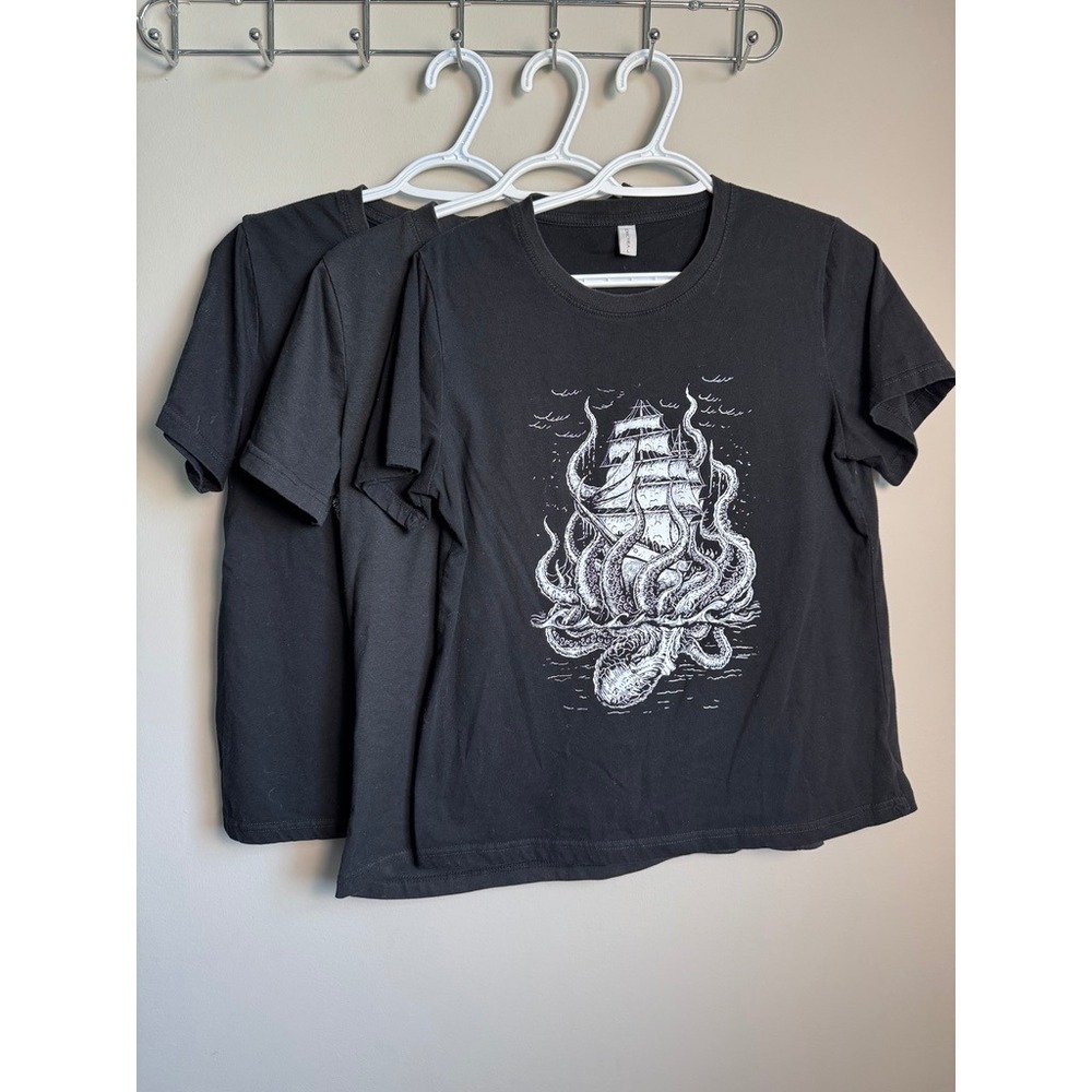 Chicyea Graphic T-Shirt Large Lot of 3 Goth Kraken Wednesday Addams Death Skull